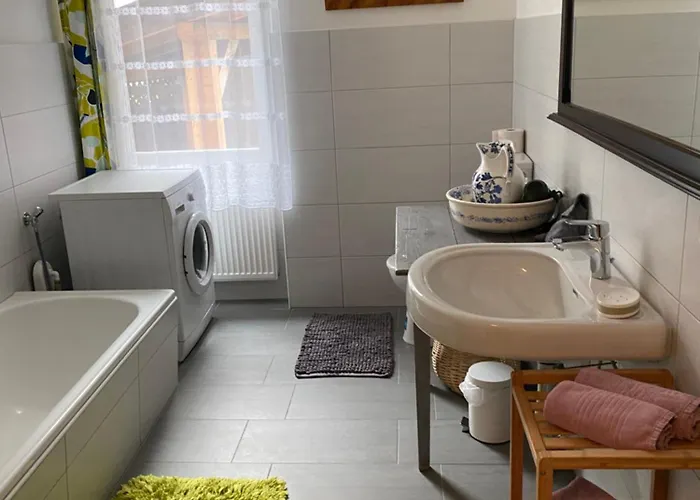 Petrabunt Apartment *